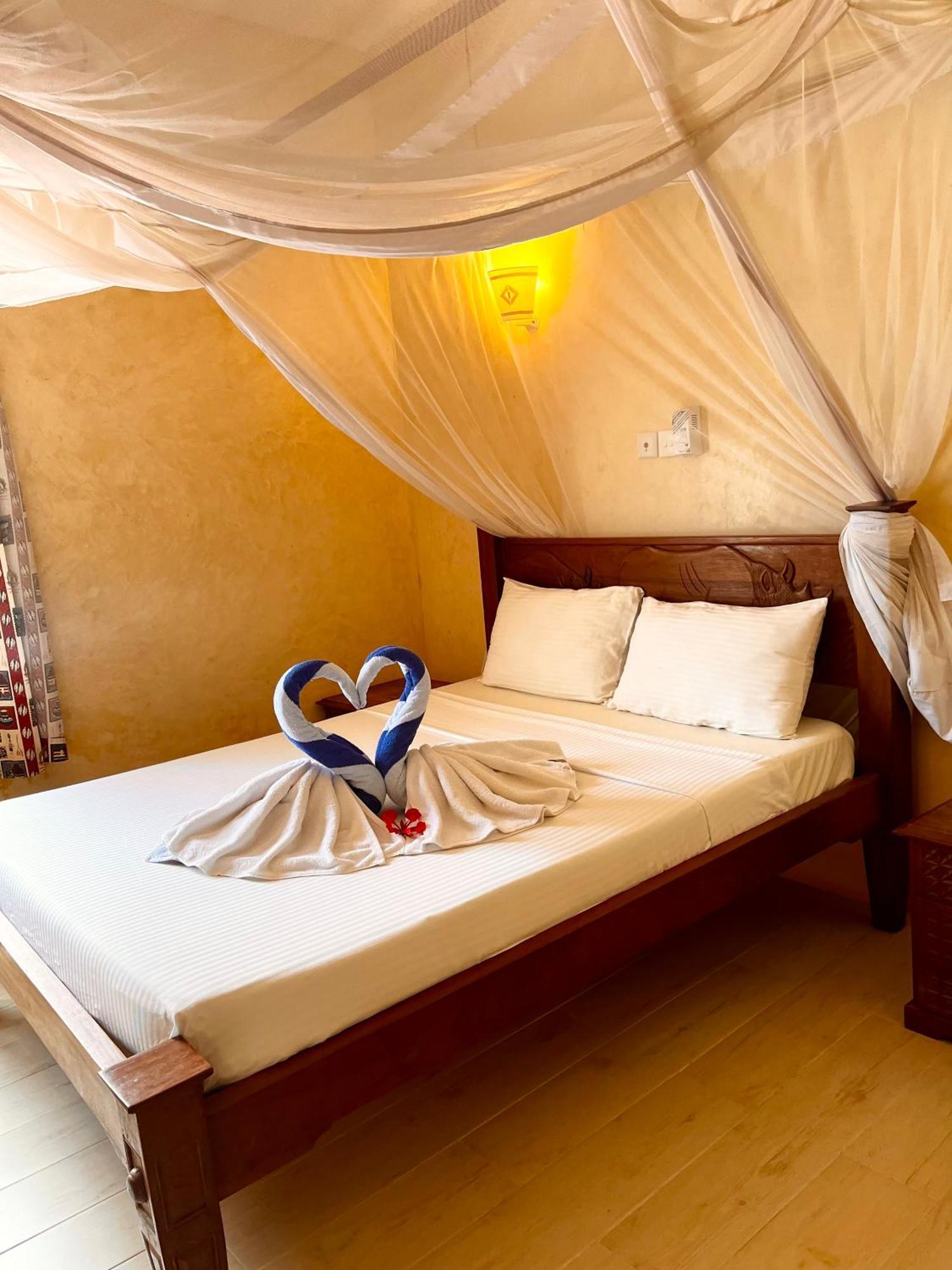 Flametree Beach Homes Diani Beach Zewnętrze zdjęcie
