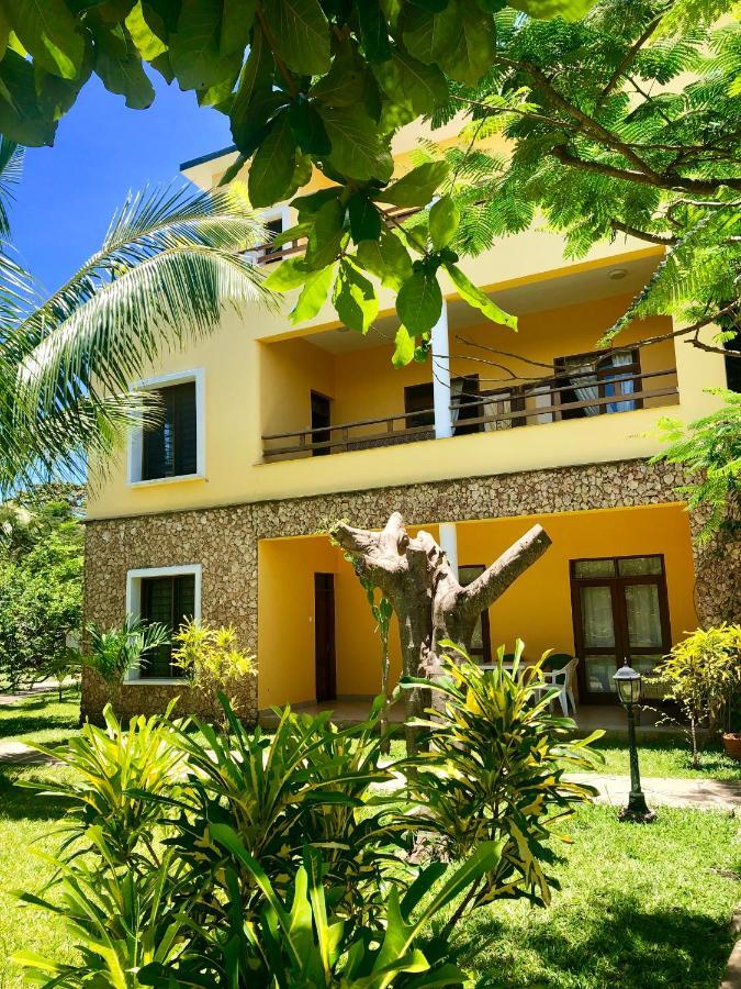 Flametree Beach Homes Diani Beach Zewnętrze zdjęcie